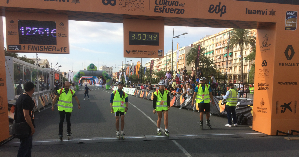 DOC PATINADORES media maratón de valencia