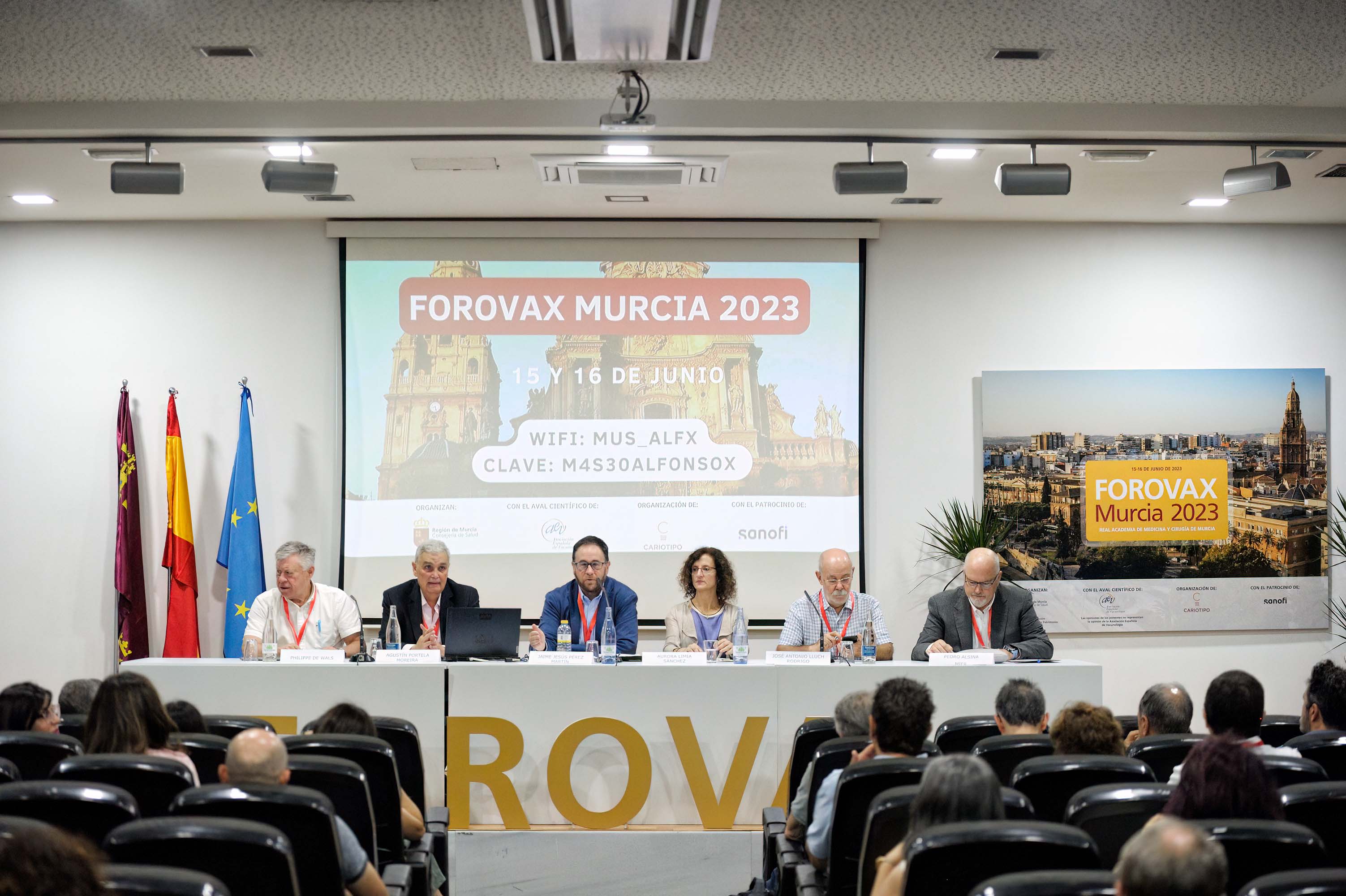 Inversión coordinación y colaboración claves para mantener los programas de vacunación al más alto nivel