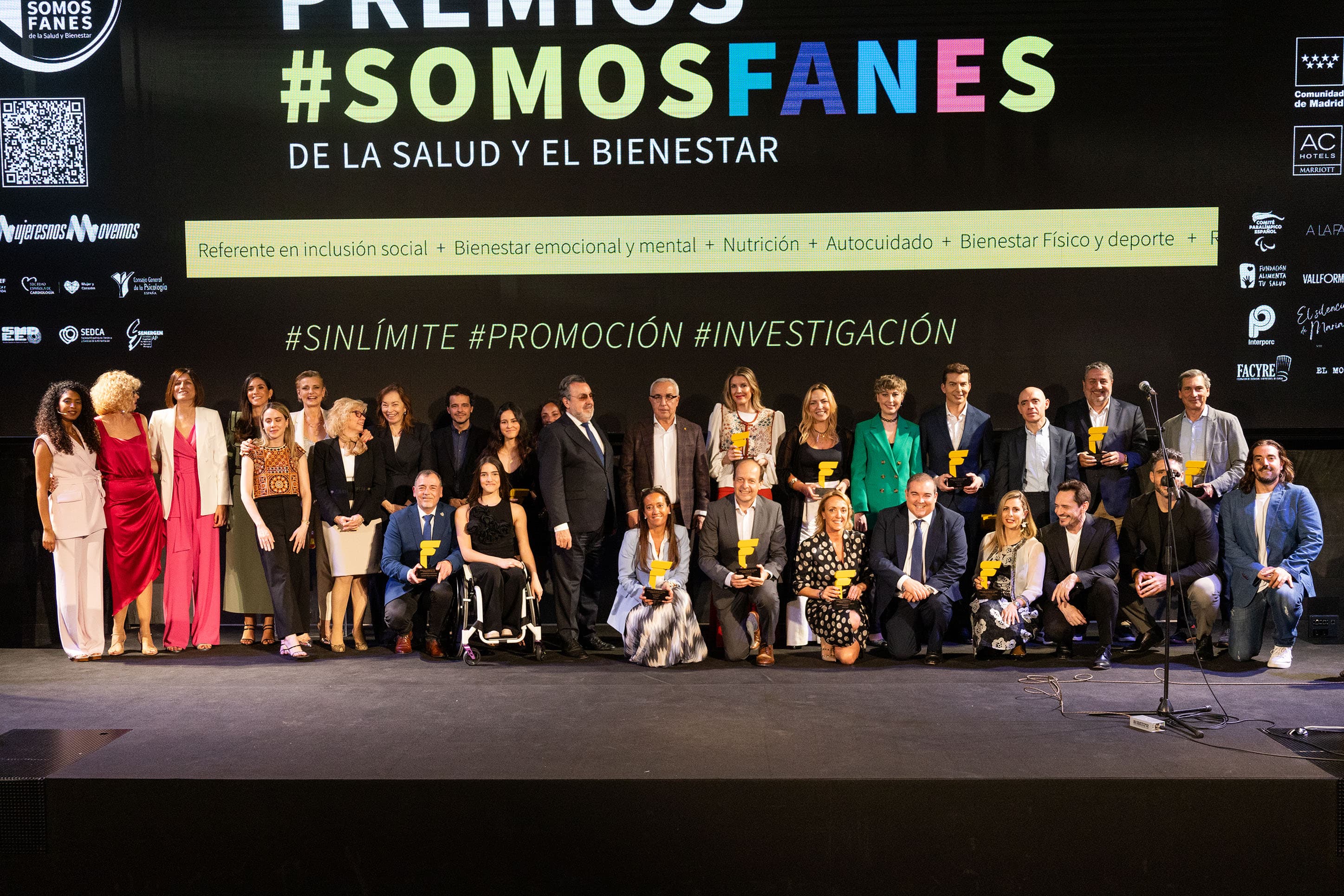 foto de familia FANES